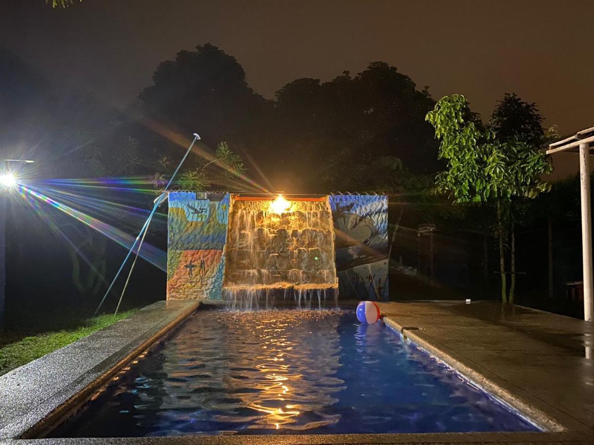 Hostal Eco-Aventura Montanita Bagian luar foto